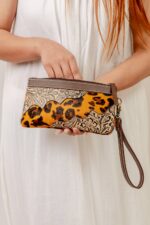 Cowhide Tooling Carving Clutch - Image 6