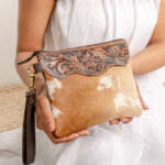 Cowhide Tooling Carving Clutch - Image 3