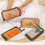 Cowhide Tooling Carving Wallet - Image 2