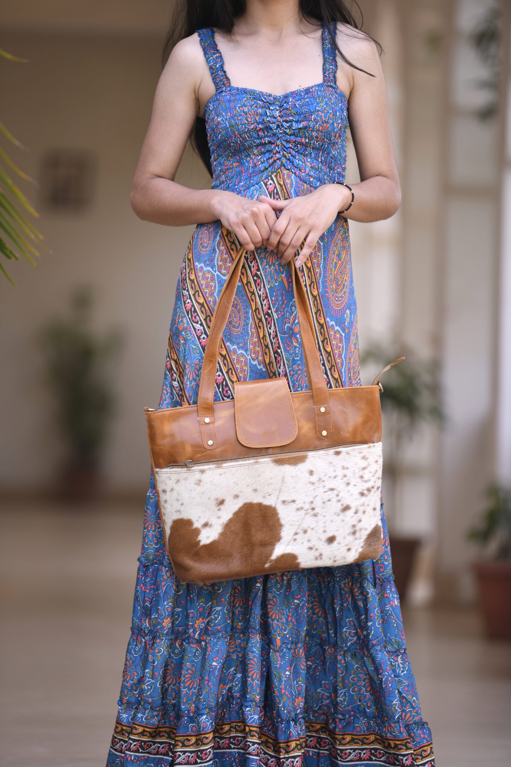 DSC5120-scaled-1.jpg Hair on Tote Bags - Image 1