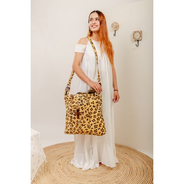 KTK1914.jpg Hairon Cowhide Handbag Bag - Image 1
